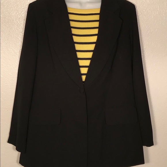 Aussie Austin Jackets & Blazers - Aussie Austin Black Blazer. 14